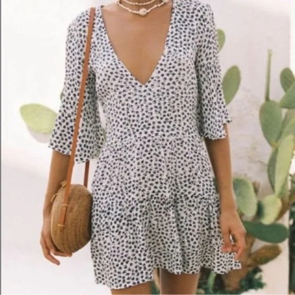 Faithful The Brand Babydoll White & Blue Floral Mini Dress Size Small - Picture 1 of 9